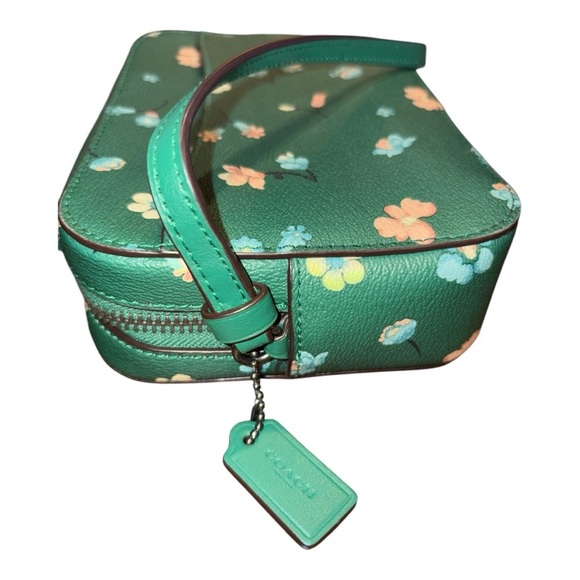 Coach mini camera bag & compact wallet mystical floral print on green. P 14 - Picture 11 of 16